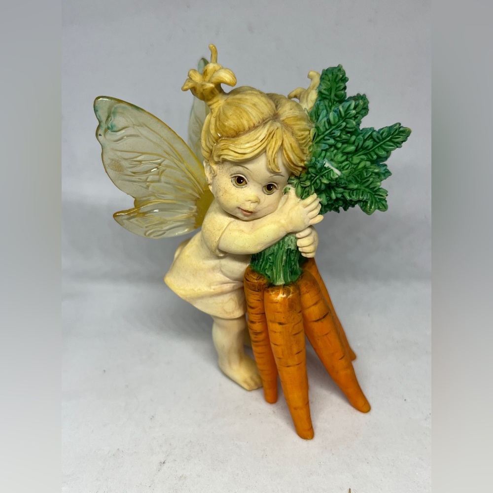 Enesco Thanks a Bunch Fairie Fairy Little Kitchen Fairies 102541  4”
